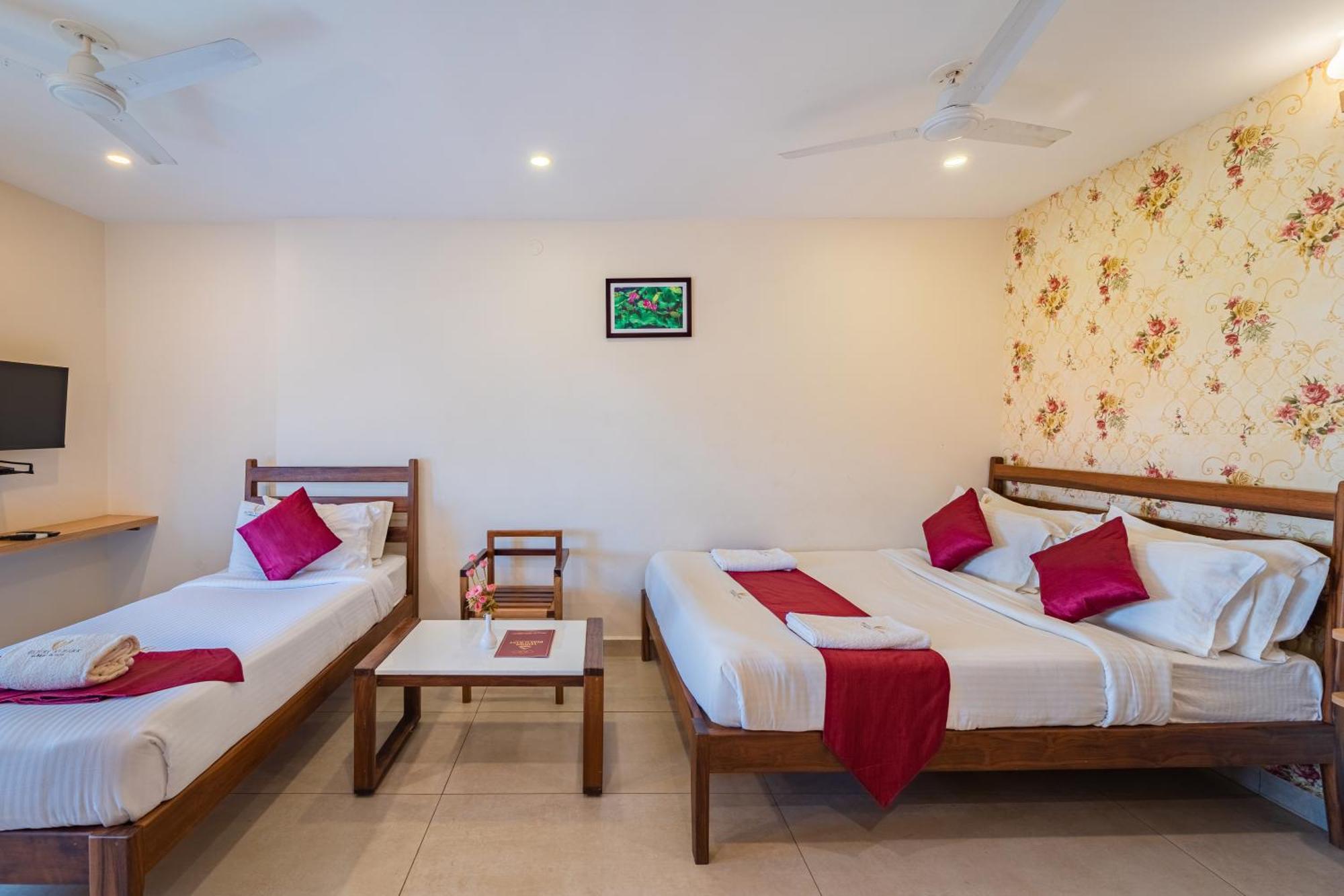 Hotel VI Park - City Centre Pondicherry Exterior foto